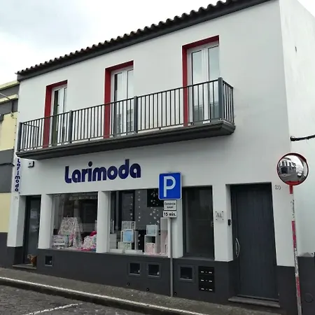 Azores - Lagoa's Place Tatil Evi *