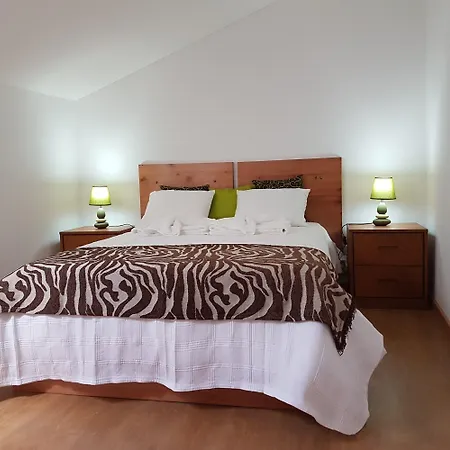 Azores - Lagoa's Place * Lagoa (Azores)