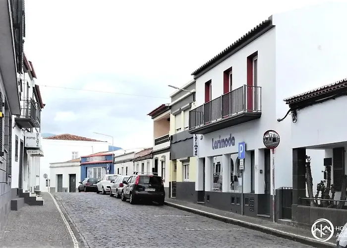 Azores - Lagoa's Place * Lagoa (Azores)