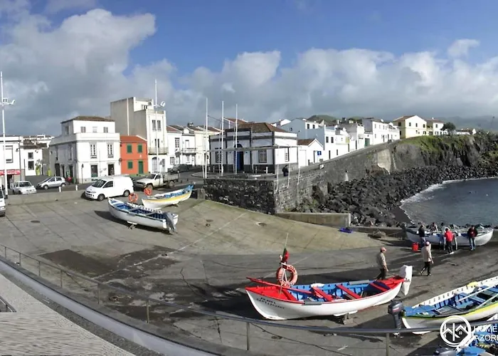 Azores - Lagoa's Place * Lagoa (Azores)